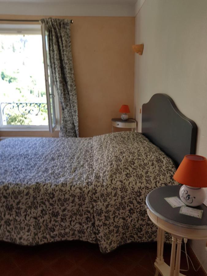 Bed and Breakfast Bastide des Oliviers Moustiers-Sainte-Marie Exterior foto